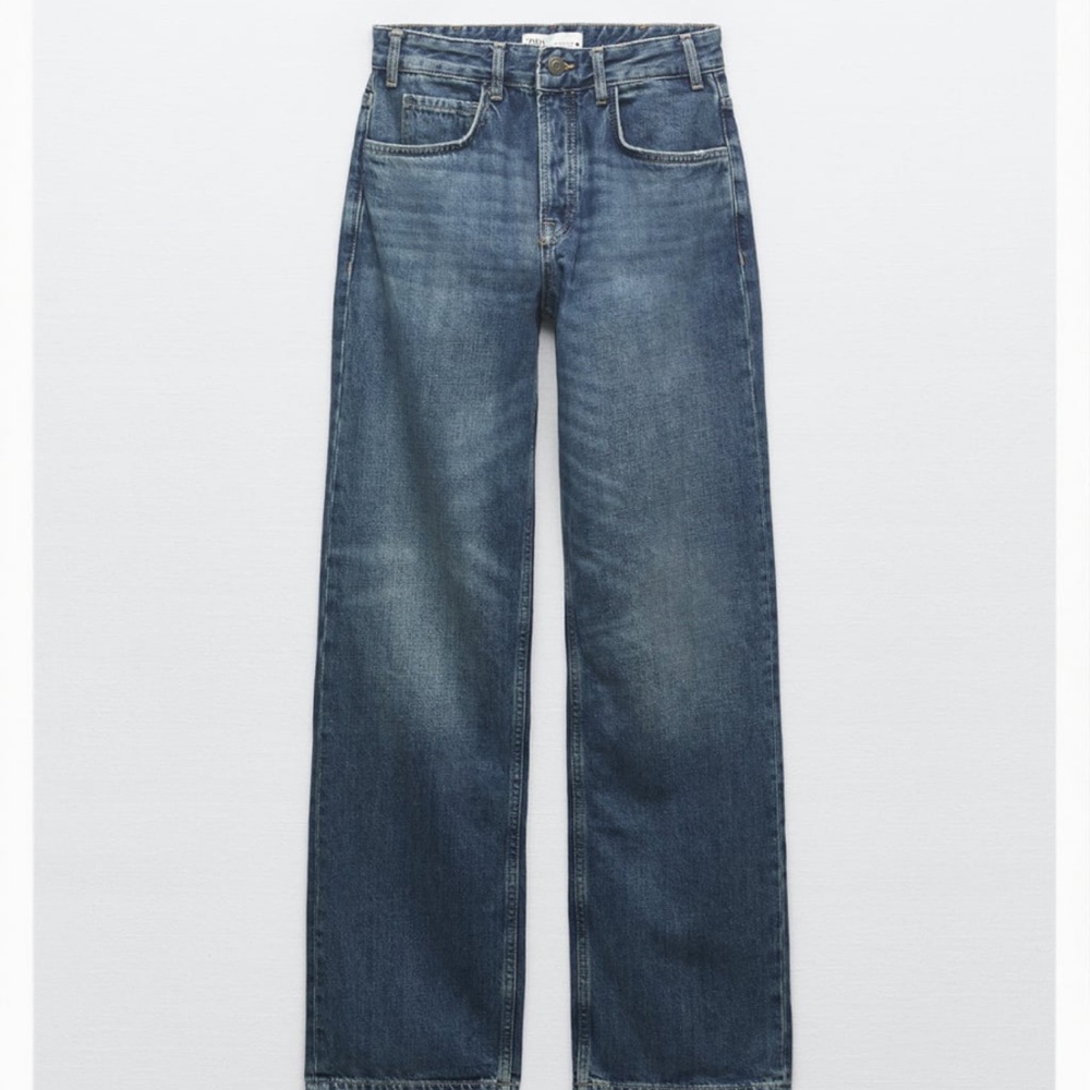 ZARA high waisted straight leg jeans faded blue size 14